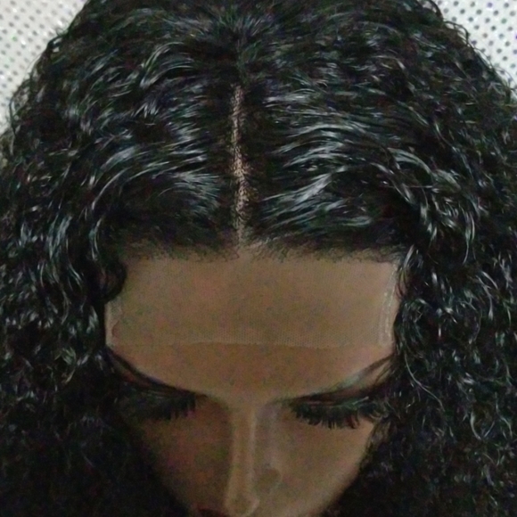 🌺 22" Celebrity Customized 4X4 Closure Wig 🌺 - Picture 7 of 8